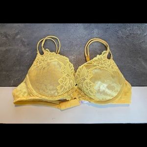 Victorias Secret Yellow Push Up size 36B